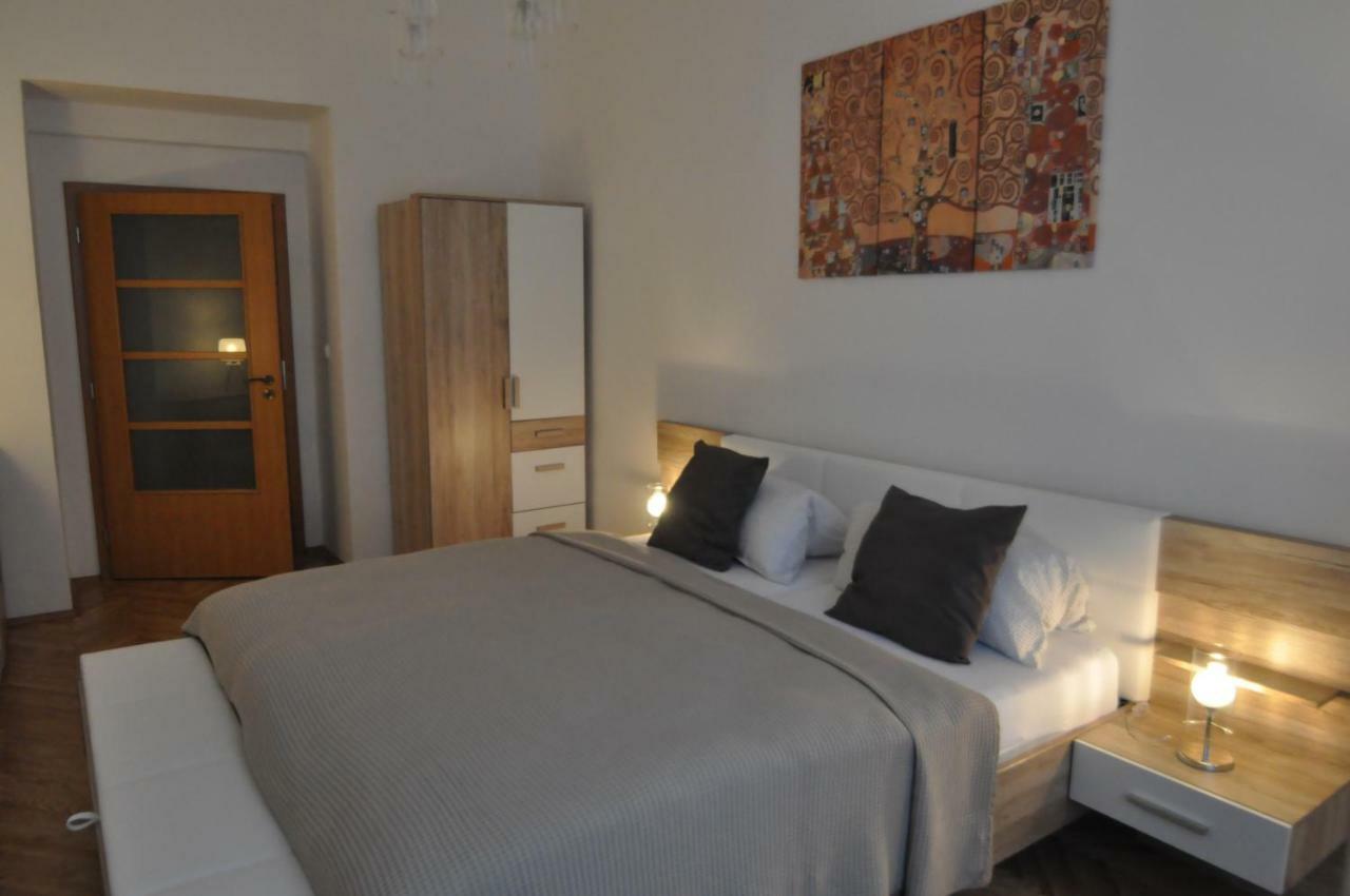 Jirina Appartments Prag Dış mekan fotoğraf